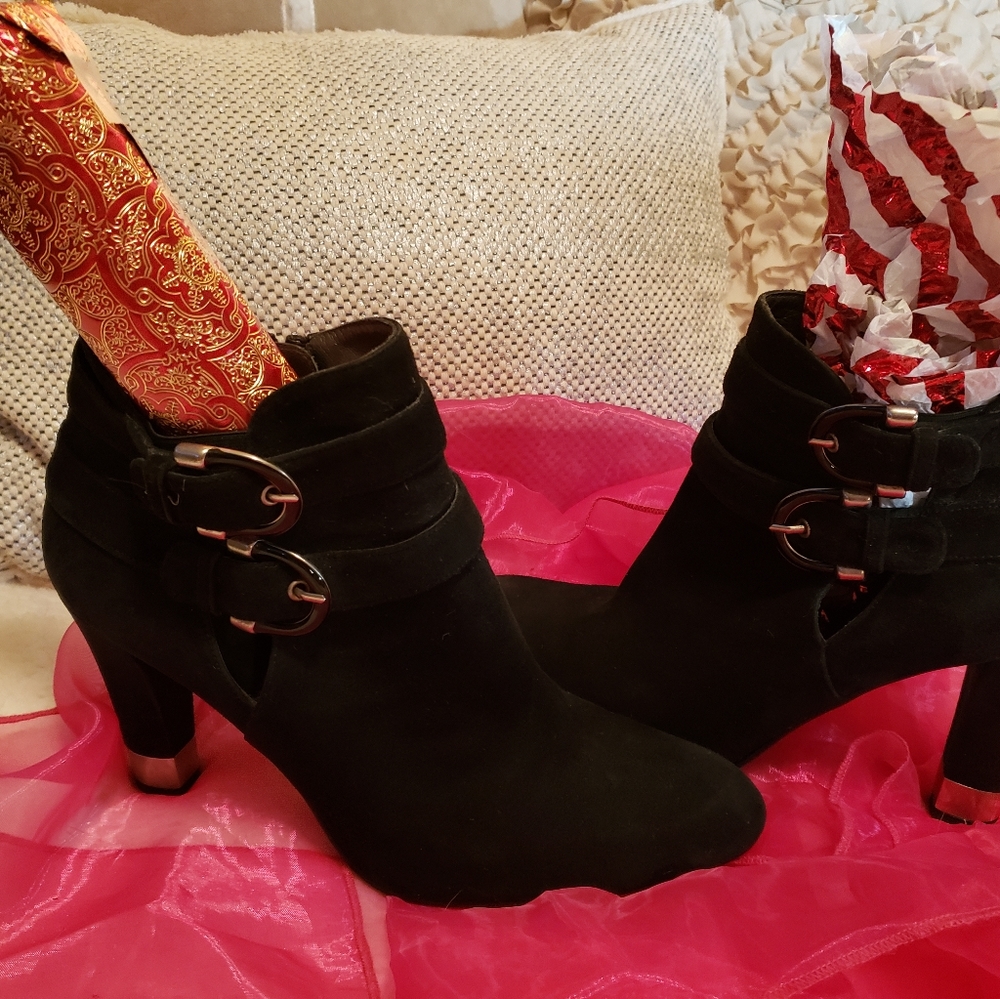 Stuart Weitzman Black Suede Booties
